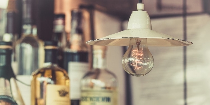 Žarulju sa žarnom niti izumio je Edison, ili?