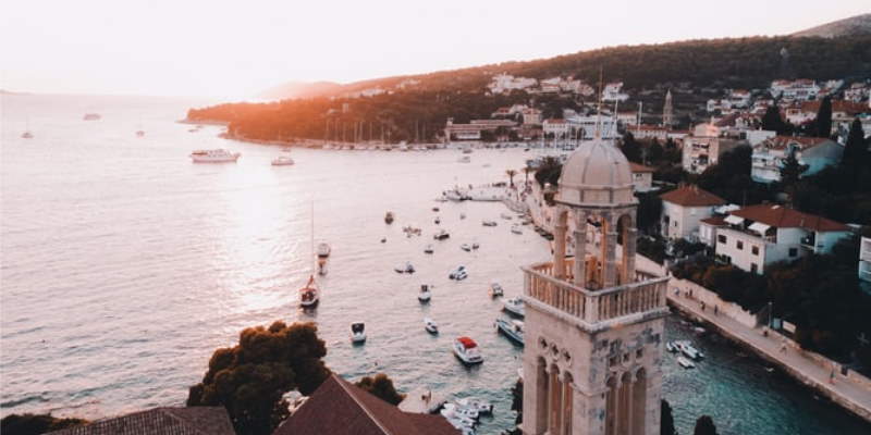 Neka godina krene na bolje uz odmor i more!