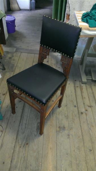 Tapetarsko dekoraterski obrt vl. nino kuharić  tapeciranje namještaja zagreb 2