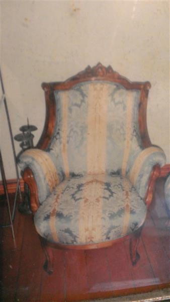 Tapetarsko dekoraterski obrt vl. nino kuharić  tapeciranje namještaja zagreb 12