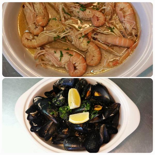 Scampi bouzzara and bouzzara with mussels