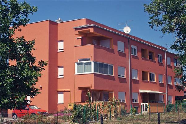 Višestambena zgrada - Popovača