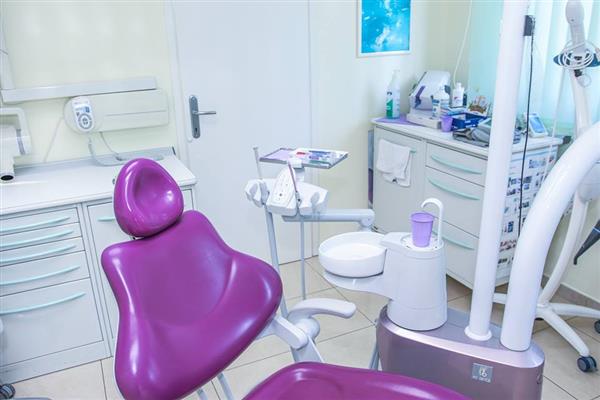 Ordinacija dentalne medicine jelena filipović zrnić dr.med.dent. 7