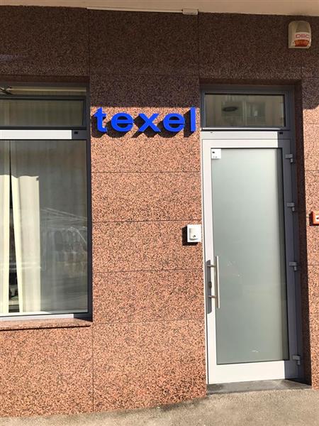 Računovodstveni servis započeo je s radom 1990. godine i član je Udruge računovodstvenih djelatnika.TEXEL Zagreb