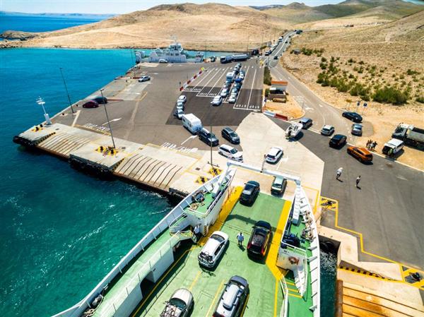 Trajektna luka Mišnjak (Rab)