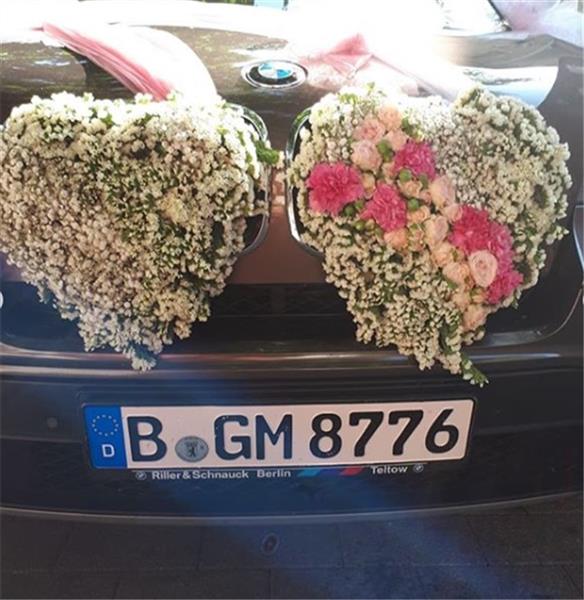 Cvjetni aranžman za automobil