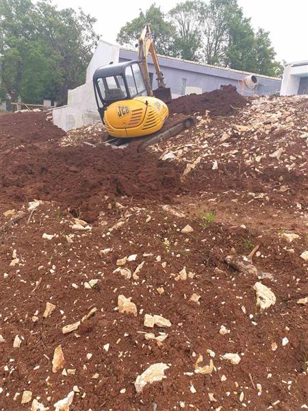 Villa anđela selina - građevinska mehanizacija herak 18