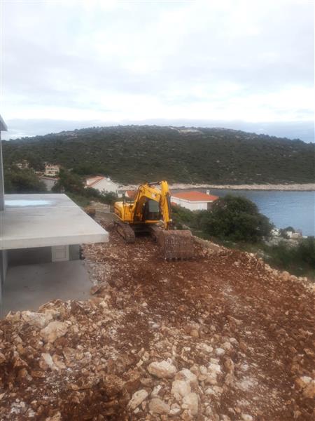 Usluge velikih i malih bagera