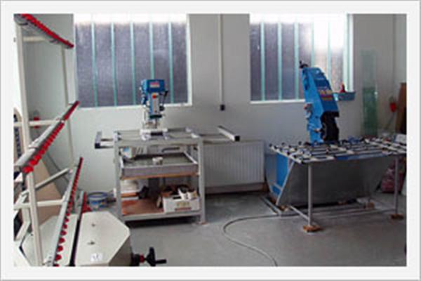 Staklarska radionica kenfelja, vl. mario kenfelja 11