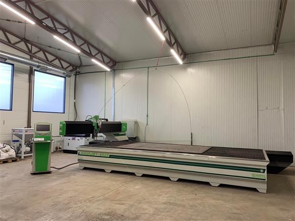 Rezanje raznih vrsta materijala velikih debljina vodenim mlazom