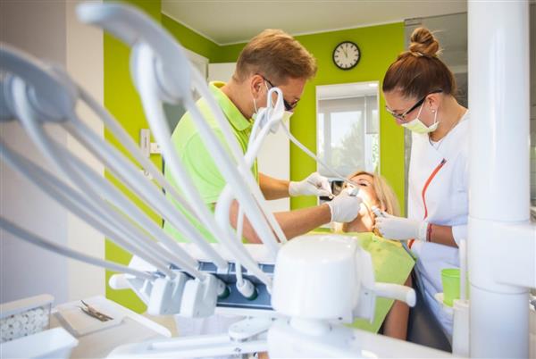 Centar dentalne medicine dr. zvonimir hrala 12