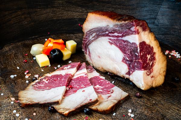 Bođirković juneća slanina