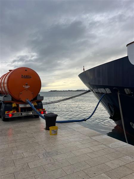 Ispumpavanje i čišćenje brodskih tankova