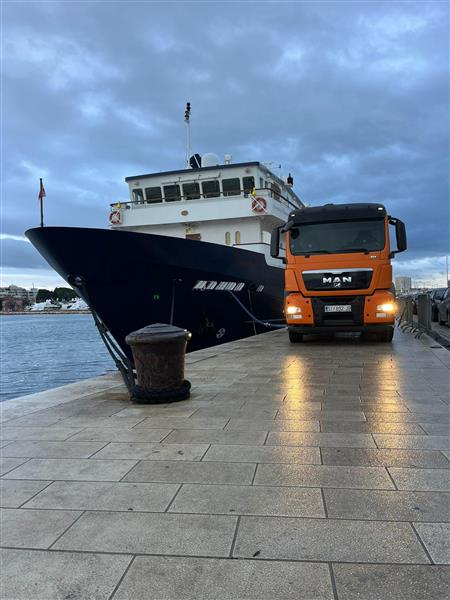 Ispumpavanje i čišćenje brodskih tankova