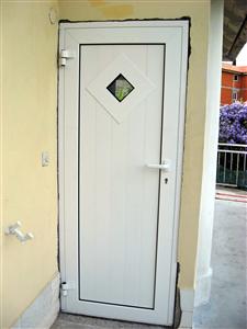 Lin.AL d.o.o. aluminijska i PVC stolarija Rijeka ALU VRATA (23901)