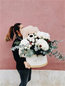 FLOR D` JANA Cvjećarna DOSTAVA CVIJEĆA