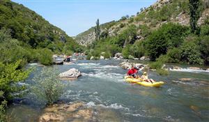 ZLATNA RIJEKA SEOSKI TURIZAM I KAJAK KANU KLUB - Rafting na rijeci Cetini - Canoe safari na rijeci Cetini - Extremni mini raft na rijeci Cetini KANU NA CETINI