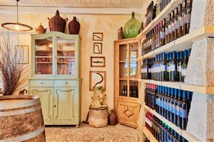 VINA DEŠKOVIĆ, VL. FRANKO DEŠKOVIĆ KUŠAONICA VINA