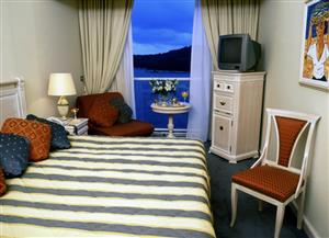 RIVIERA DEKOR d.o.o. OPREMANJE HOTELA