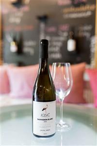 OBITELJSKI PODRUM JOSIĆ, VL. VLATKA JOSIĆ - RESTORAN I VINARIJA JOSIĆ SAUVIGNON JOSIĆ